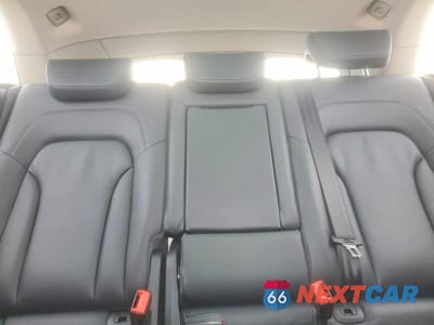 Zdjęcie 10 z 14 samochodu: 2010 AUDI Q5 PREMIUM PLUS VIN:WA1LKAFP5AA031073 - miniatura