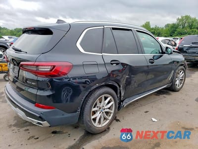 Trzecie zdjęcie samochodu z tyłu: 2021 BMW X5 XDRIVE40I VIN:5UXCR6C00M9G65307 - miniatura
