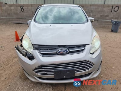 Piąte zdjęcie samochodu w środku: 2015 FORD C-MAX SE VIN:1FADP5AU0FL118378 - miniatura