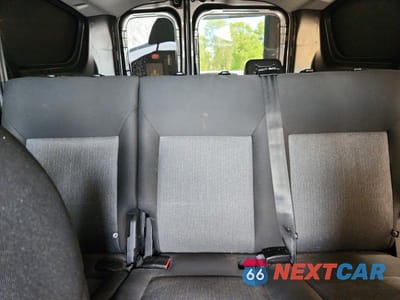 Zdjęcie 10 z 13 samochodu: 2022 RAM PROMASTER CITY TRADESMAN VIN:ZFBHRFAB3N6X14837 - miniatura