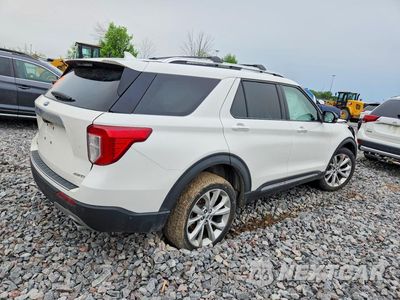 Trzecie zdjęcie samochodu z tyłu: 2022 FORD EXPLORER PLATINUM VIN:1FM5K8HW2NNA02619 - miniatura