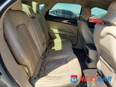 Zdjęcie 10 z 12 samochodu: 2017 LINCOLN MKZ HYBRID RESERVE VIN:3LN6L5MU2HR635059 - miniatura