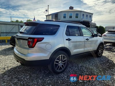 Trzecie zdjęcie samochodu z tyłu: 2016 FORD EXPLORER SPORT VIN:1FM5K8GT3GGA25423 - miniatura