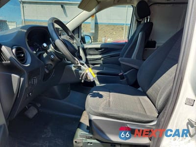 Zdjęcie 7 z 13 samochodu: 2016 MERCEDES-BENZ METRIS VIN:WD3PG2EA6G3193264 - miniatura