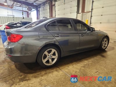 Trzecie zdjęcie samochodu z tyłu: 2015 BMW 328 XI SULEV VIN:WBA3B5G58FNS20582 - miniatura
