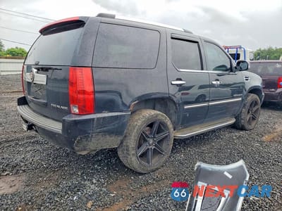 Trzecie zdjęcie samochodu z tyłu: 2009 CADILLAC ESCALADE VIN:1GYFK13259R236329 - miniatura