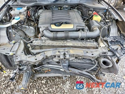 Zdjęcie 12 z 13 samochodu: 2016 PORSCHE CAYENNE VIN:WP1AA2A22GLA04233 - miniatura