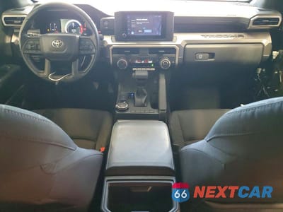 Zdjęcie 8 z 12 samochodu: 2025 TOYOTA TACOMA SR5 VIN:3TMLB5JN9SM150283 - miniatura
