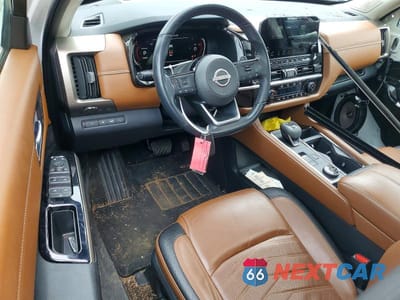 Zdjęcie 8 z 13 samochodu: 2023 NISSAN PATHFINDER PLATINUM VIN:5N1DR3DK2PC239316 - miniatura