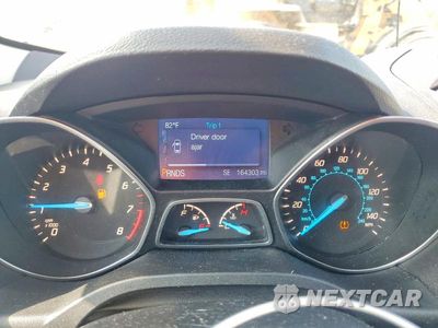 Zdjęcie 9 z 13 samochodu: 2014 FORD ESCAPE SE VIN:1FMCU9GX6EUD66694 - miniatura