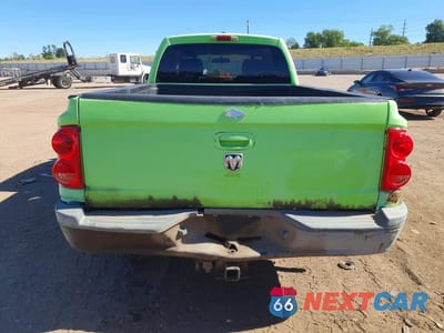 Zdjęcie 6 z 12 samochodu: 2006 DODGE DAKOTA ST VIN:1D7HW22K06S716900 - miniatura