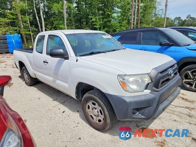 Czwarte zdjęcie samochodu z boku: 2015 TOYOTA TACOMA ACCESS CAB VIN:5TFTX4CN5FX062369 - miniatura