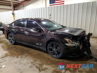 Czwarte zdjęcie samochodu z boku: 2011 NISSAN MAXIMA 3.5 S VIN:1N4AA5AP6BC801386 - miniatura