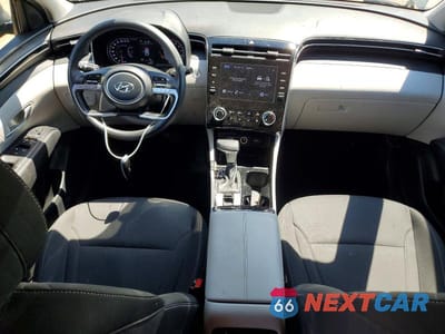 Zdjęcie 8 z 13 samochodu: 2022 HYUNDAI TUCSON SEL VIN:5NMJBCAEXNH039972 - miniatura