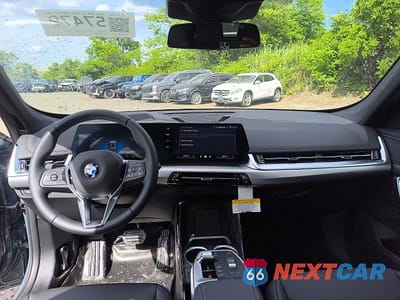 Zdjęcie 9 z 14 samochodu: 2026 BMW X1 XDRIVE28I VIN:WBX73EF05T5612831 - miniatura