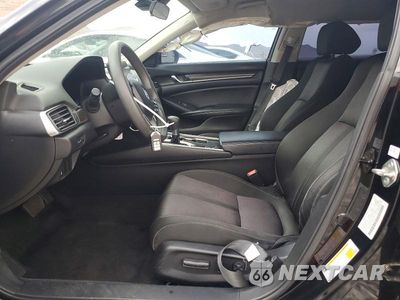 Zdjęcie 7 z 12 samochodu: 2018 HONDA ACCORD EX VIN:1HGCV1F48JA010125 - miniatura