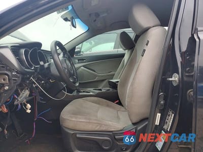 Zdjęcie 7 z 13 samochodu: 2014 KIA OPTIMA LX VIN:5XXGM4A76EG340166 - miniatura