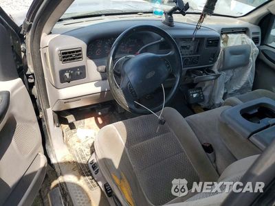 Zdjęcie 8 z 13 samochodu: 2001 FORD F250 SUPER DUTY VIN:1FTNW20F91EC17975 - miniatura