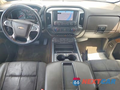 Zdjęcie 8 z 13 samochodu: 2015 CHEVROLET SILVERADO K3500 LTZ VIN:1GC4K0E88FF520611 - miniatura