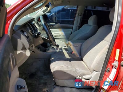 Zdjęcie 7 z 12 samochodu: 2009 TOYOTA TACOMA DOUBLE CAB VIN:3TMLU42NX9M026973 - miniatura