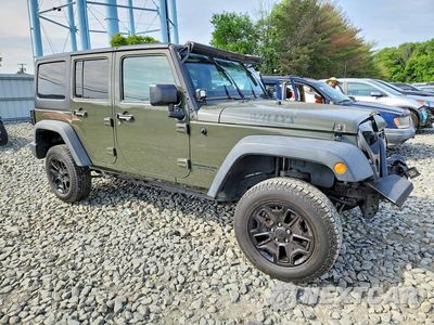 Czwarte zdjęcie samochodu z boku: 2015 JEEP WRANGLER UNLIMITED SPORT VIN:1C4BJWDGXFL740128 - miniatura