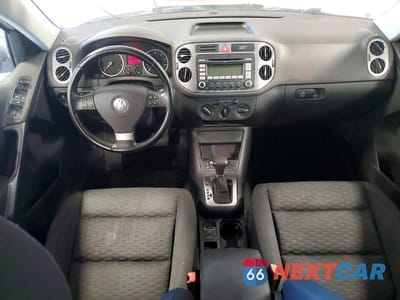 Zdjęcie 8 z 13 samochodu: 2009 VOLKSWAGEN TIGUAN SE VIN:WVGBV75N39W534736 - miniatura