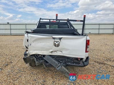 Zdjęcie 6 z 12 samochodu: 2023 RAM 1500 TRADESMAN VIN:1C6RREGT5PN654359 - miniatura