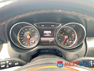 Zdjęcie 8 z 10 samochodu: 2019 MERCEDES-BENZ GLA 250 4MATIC VIN:WDCTG4GB6KJ590820 - miniatura
