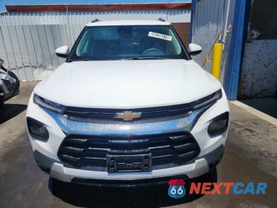 Piąte zdjęcie samochodu w środku: 2022 CHEVROLET TRAILBLAZER LT VIN:KL79MPSL4NB059329 - miniatura