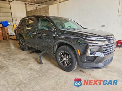 Czwarte zdjęcie samochodu z boku: 2026 CHEVROLET TRAVERSE LT VIN:1GNEVGKS5TJ137732 - miniatura
