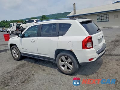 Drugie zdjęcie samochodu z przodu: 2013 JEEP COMPASS SPORT VIN:1C4NJDBB6DD167972 - miniatura