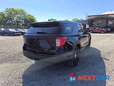 Czwarte zdjęcie samochodu z boku: 2020 FORD EXPLORER POLICE INTERCEPTOR VIN:1FM5K8ABXLGA20150 - miniatura