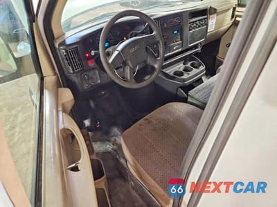 Zdjęcie 8 z 13 samochodu: 2007 GMC SAVANA G1500 VIN:1GTFG15X771116060 - miniatura