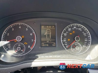 Zdjęcie 9 z 12 samochodu: 2012 VOLKSWAGEN PASSAT SE VIN:1VWBP7A34CC027613 - miniatura