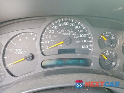 Zdjęcie 9 z 12 samochodu: 2003 CHEVROLET SUBURBAN K1500 VIN:1GNFK16ZX3J248892 - miniatura