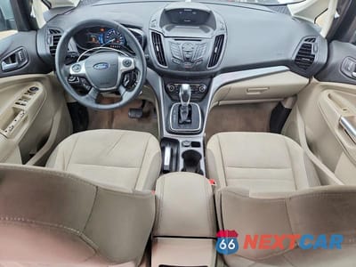 Zdjęcie 8 z 12 samochodu: 2015 FORD C-MAX SE VIN:1FADP5AU0FL118378 - miniatura
