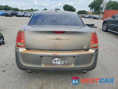 Zdjęcie 6 z 12 samochodu: 2011 CHRYSLER 300 LIMITED VIN:2C3CA5CG3BH585675 - miniatura