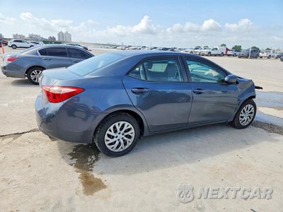 Piąte zdjęcie samochodu w środku: 2017 TOYOTA COROLLA LE VIN:5YFBURHE1HP707627 - miniatura