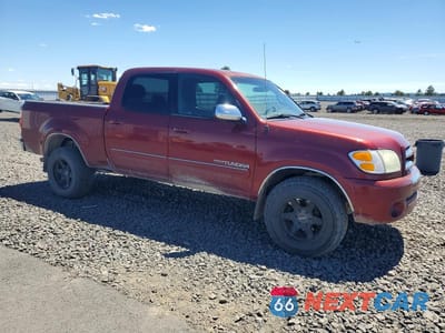 Czwarte zdjęcie samochodu z boku: 2004 TOYOTA TUNDRA DOUBLE CAB SR5 VIN:5TBDT44114S454076 - miniatura