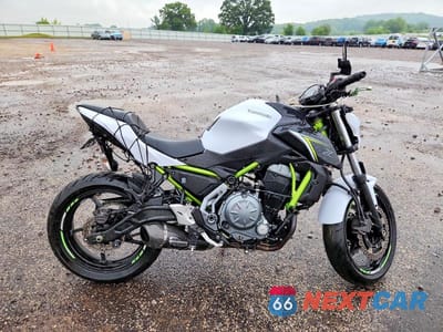 2017 KAWASAKI ER650 G JKAEREG13HDA01183 - główne zdjęcie licytacji z USA - miniatura