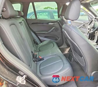 Zdjęcie 11 z 13 samochodu: 2021 BMW X1 SDRIVE28I VIN:WBXJG7C01M5S77109 - miniatura