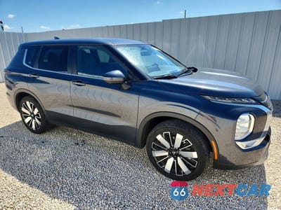 Czwarte zdjęcie samochodu z boku: 2025 MITSUBISHI OUTLANDER SE VIN:JA4J3VA87SZ018663 - miniatura