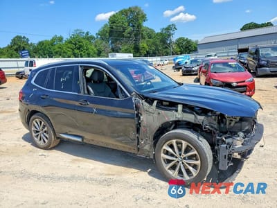 Czwarte zdjęcie samochodu z boku: 2019 BMW X3 XDRIVE30I VIN:5UXTR9C54KLR09051 - miniatura
