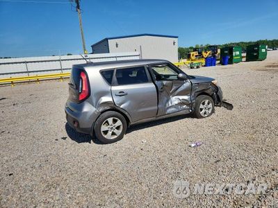 Trzecie zdjęcie samochodu z tyłu: 2017 KIA SOUL BASE VIN:KNDJN2A29H7499871 - miniatura