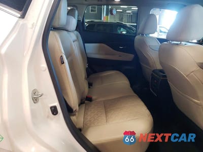Zdjęcie 11 z 13 samochodu: 2022 NISSAN MURANO PLATINUM VIN:5N1AZ2DS4NC113484 - miniatura