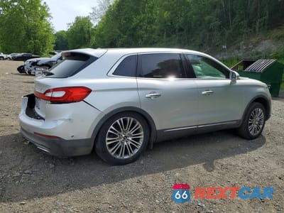 Trzecie zdjęcie samochodu z tyłu: 2016 LINCOLN MKX RESERVE VIN:2LMTJ8LR7GBL77307 - miniatura