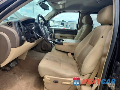 Zdjęcie 7 z 12 samochodu: 2013 CHEVROLET SILVERADO C1500 LT VIN:1GCRCSE05DZ180774 - miniatura