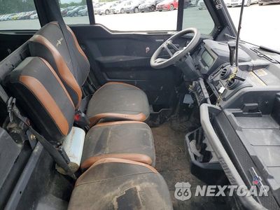 Piąte zdjęcie samochodu w środku: 2024 CAN-AM DEFENDER UTILITY VEHICLE VIN:3JBUUAX47RK005077 - miniatura