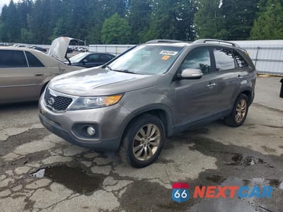 2011 KIA SORENTO EX 5XYKU4A2XBG072647 - główne zdjęcie licytacji z USA - miniatura
