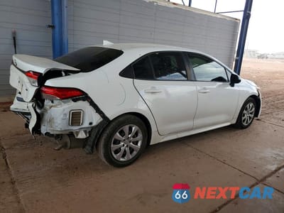 Trzecie zdjęcie samochodu z tyłu: 2020 TOYOTA COROLLA LE VIN:JTDEPRAEXLJ011263 - miniatura